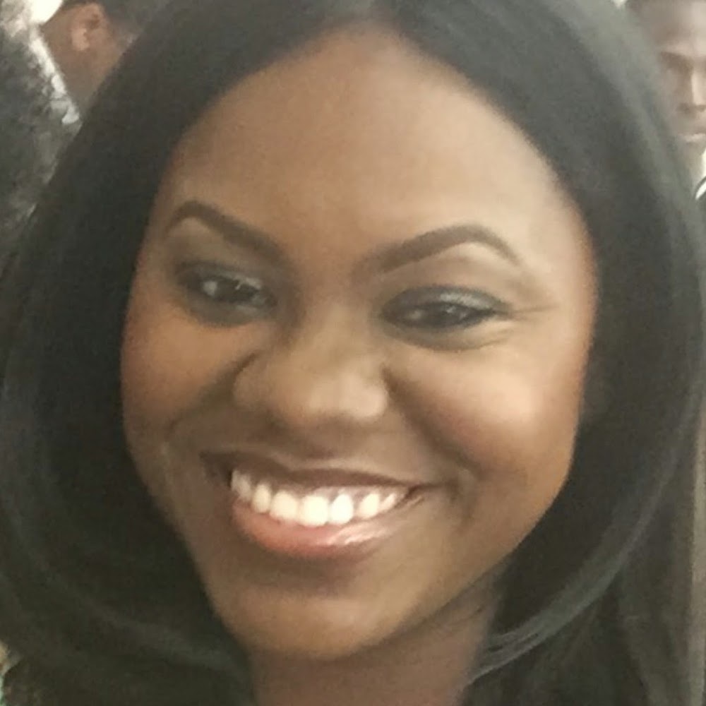 Meet your Posher, Mirline